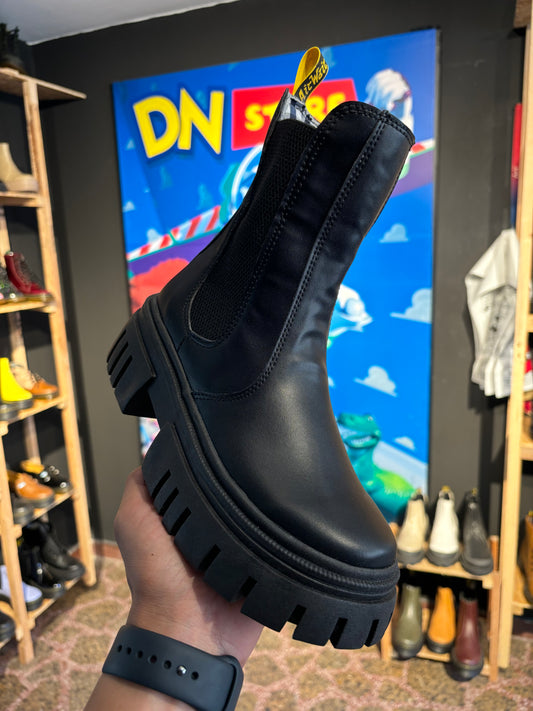 Chelsea 18cm charlotte